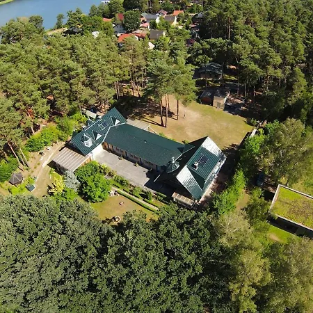 Villa-paelitzsee شقة