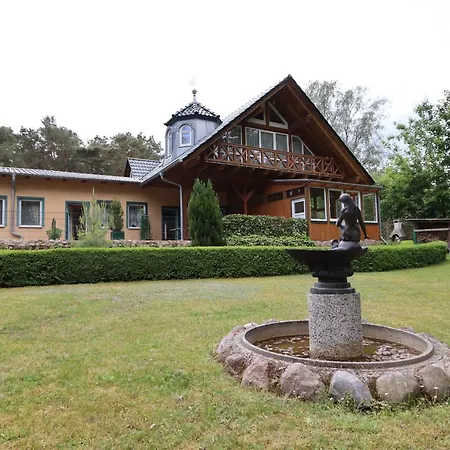 Villa-paelitzsee * راينزبرج